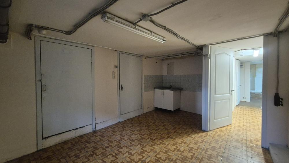 Сдается торговое помещение в Москве, дом 12,стр. 1