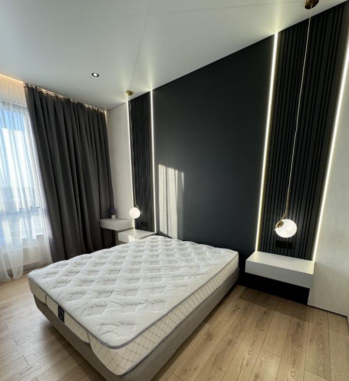 Продам 4-комнатную квартиру в новостройке в Волгограде в Советском р-не, Ярославская улица, 21