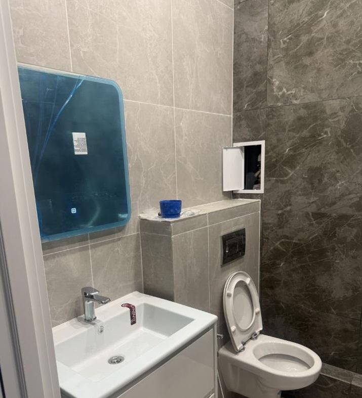 Продам 3-комнатную квартиру в новостройке в Волгограде в Дзержинском р-не, Новодвинская улица, 18