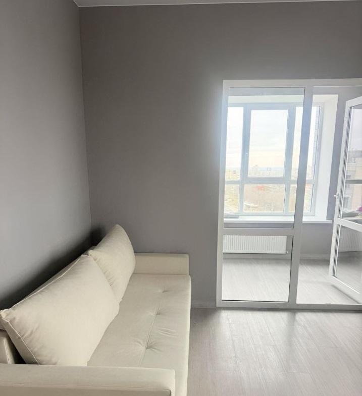 Продам 3-комнатную квартиру в новостройке в Волгограде в Дзержинском р-не, Новодвинская улица, 18