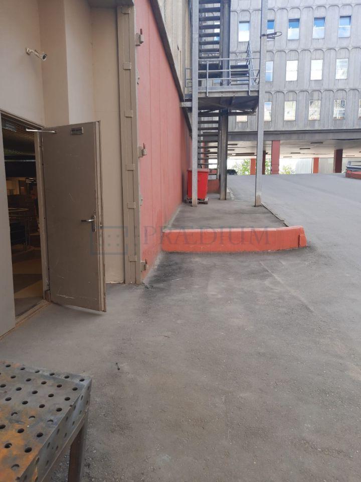 Сдается торговое помещение в Москве, д 58