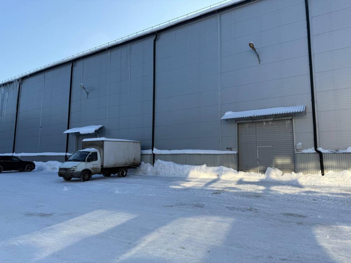 Сдается склад в Москве, дом 100,стр.3