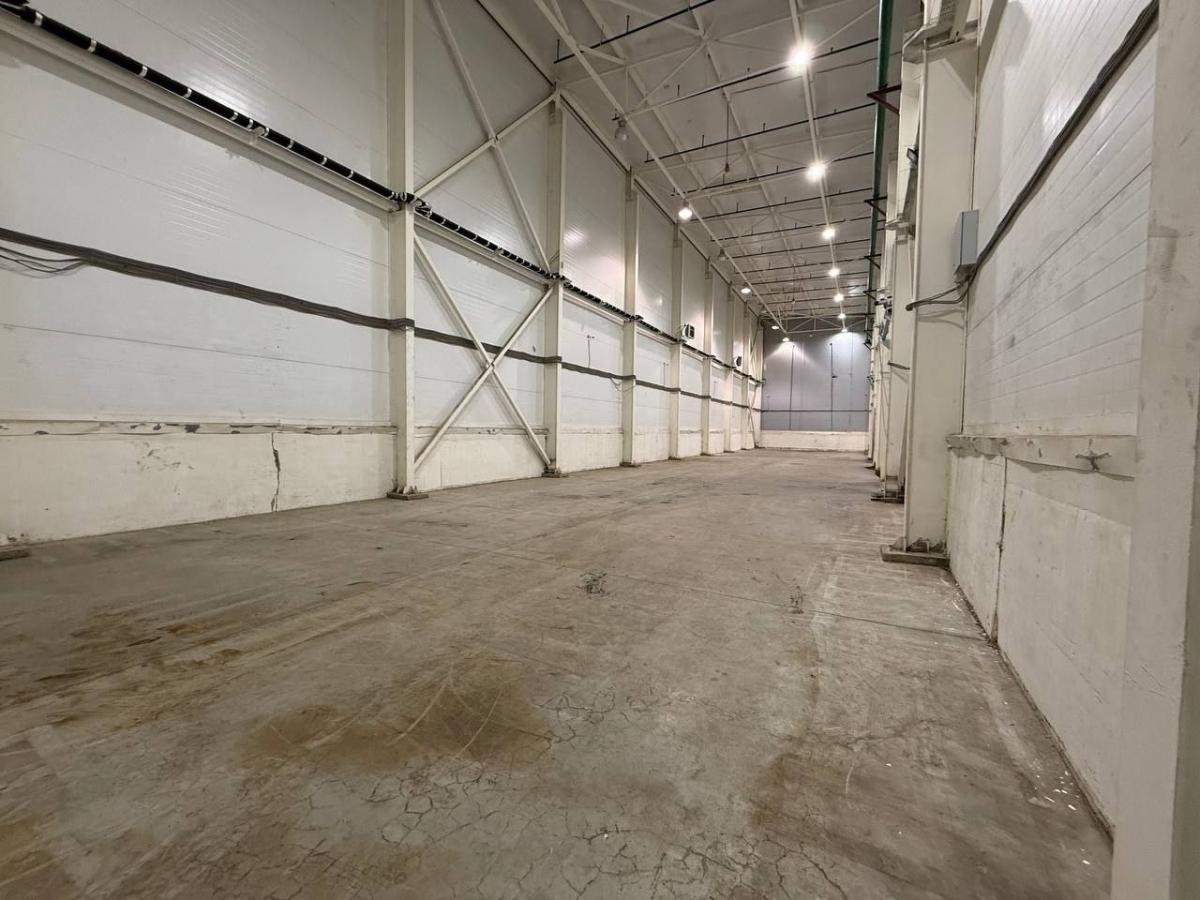 Сдается склад в Москве, дом 100,стр.3