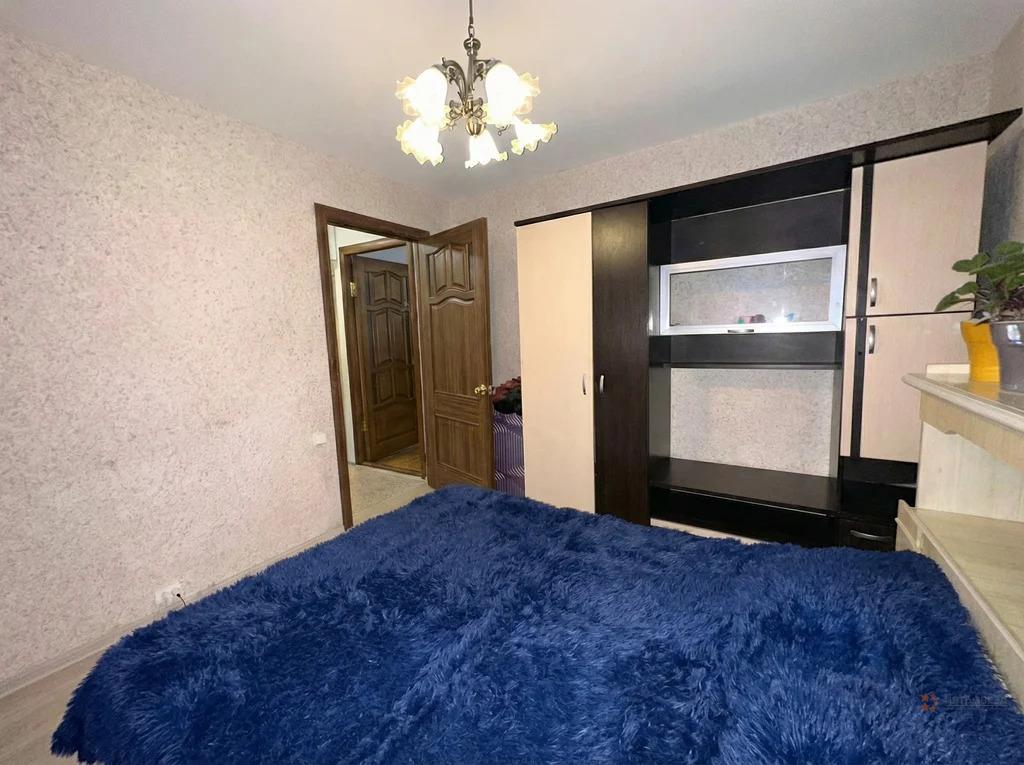 Продам 3-комнатную квартиру в Чехове, 2