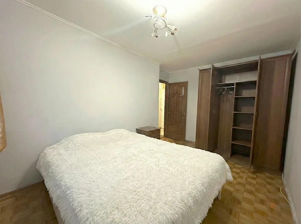 Продам 3-комнатную квартиру в Чехове, 2