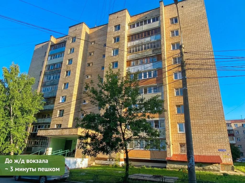 Продам 3-комнатную квартиру в Чехове, 2