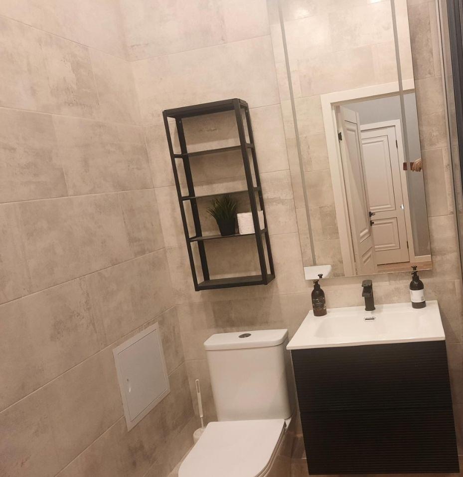 Продам 1-комнатную квартиру в новостройке в Волгограде в Советском р-не, Горячеводская улица, 5