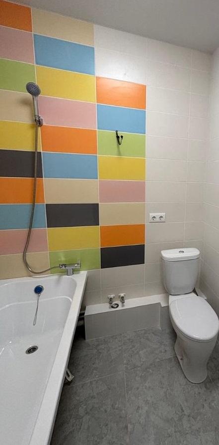 Продам 1-комнатную квартиру в новостройке в Волгограде в Тракторозаводском р-не, Тракторостроителей улица, 21