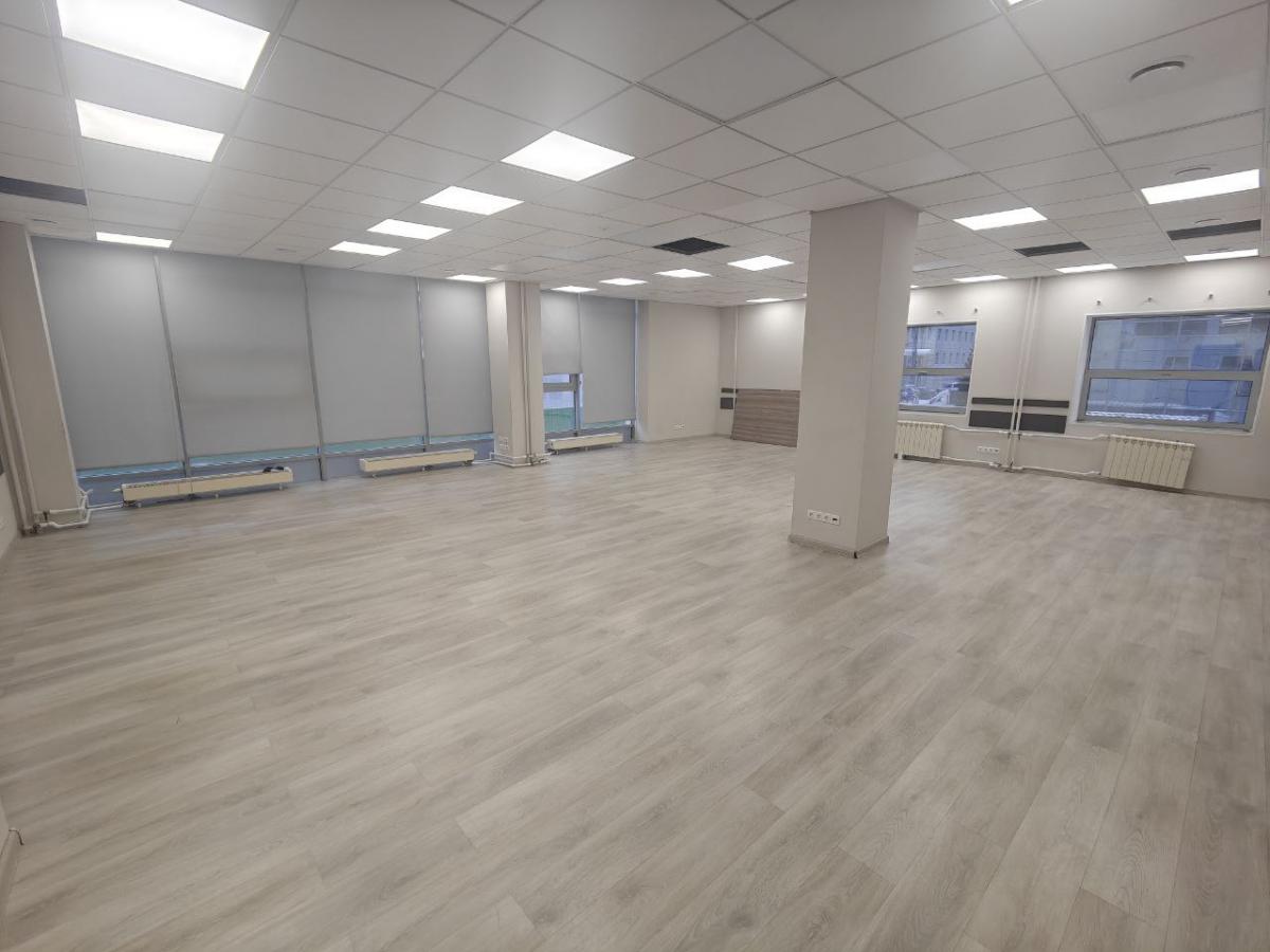 Сдается офис в Москве, дом 100