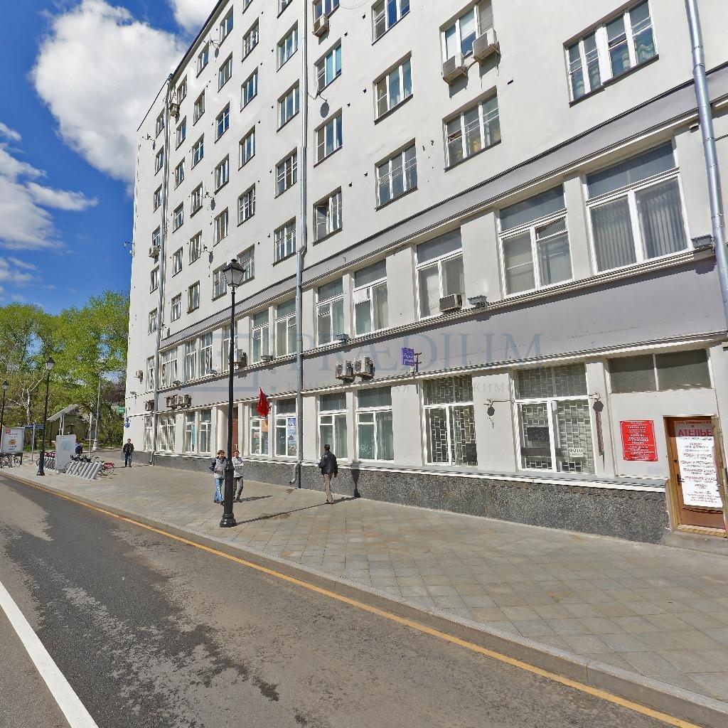 Продам торговое помещение в Москве, д 7/9-11 к 1