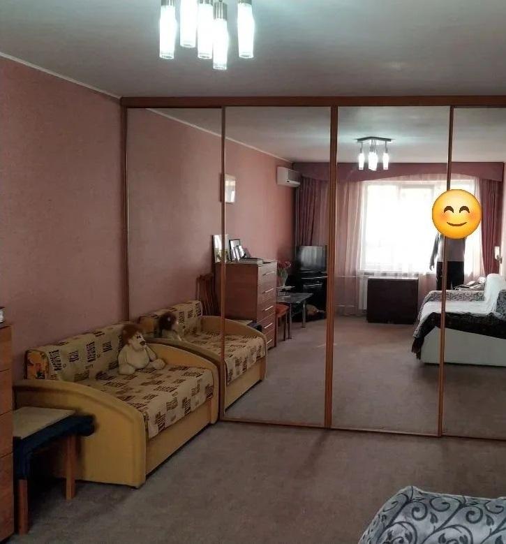 Продам 1-комнатную квартиру в Волгограде в Краснооктябрьском р-не, Хользунова улица, 18/3