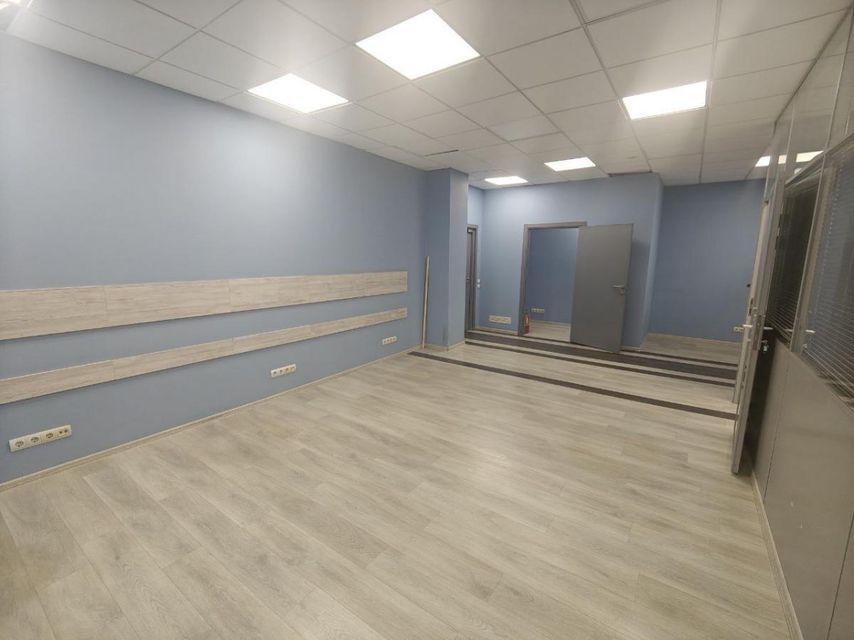 Сдается офис в Москве, дом 100