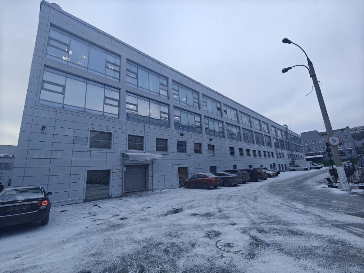 Сдается офис в Москве, дом 100