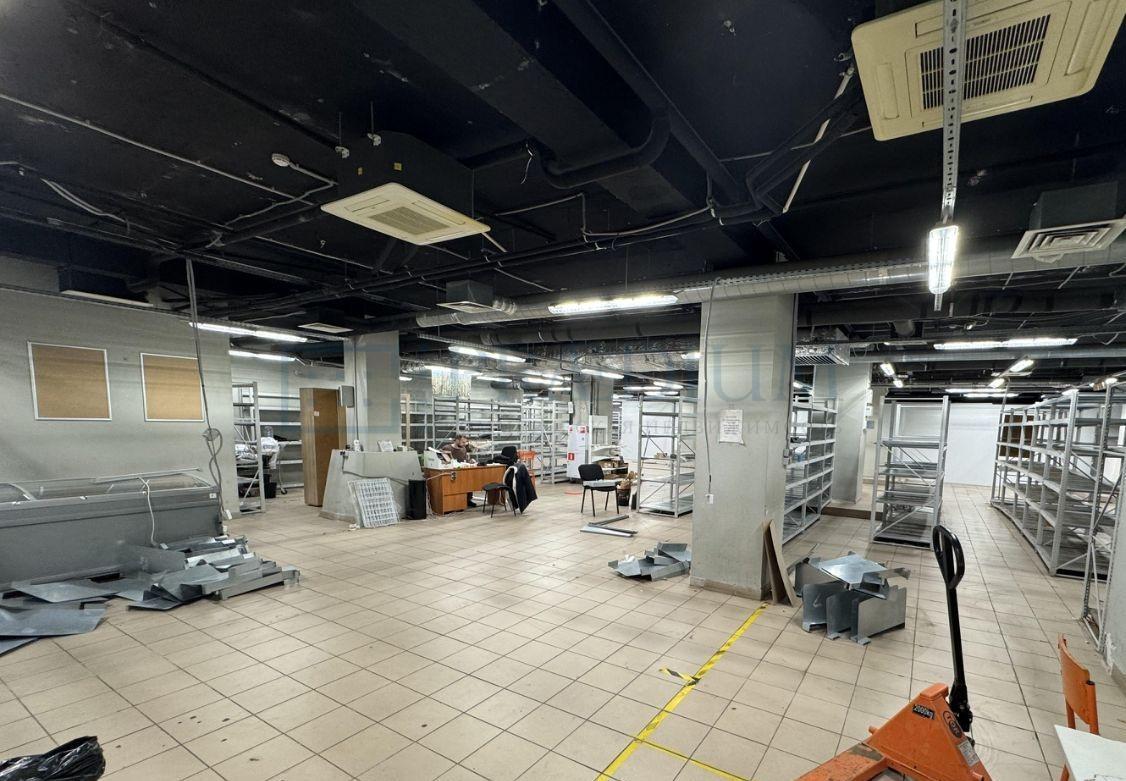 Сдается торговое помещение в Москве, Варшавское шоссе, д 143А