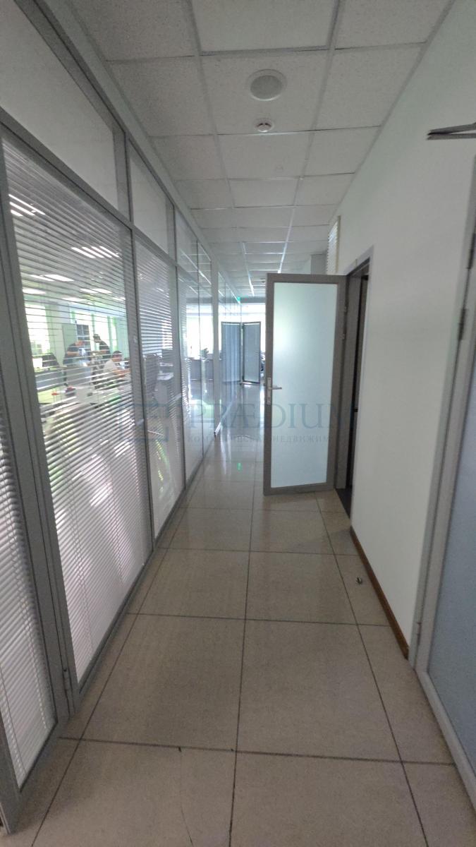 Продам офис в Москве, д 5А