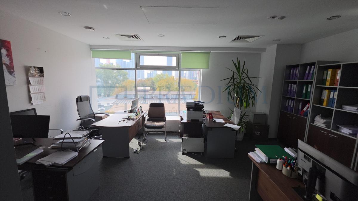 Продам офис в Москве, д 5А