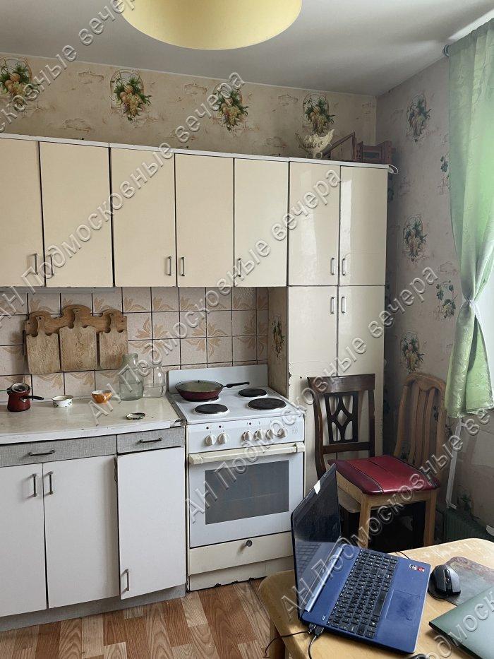 Продам 3-комнатную квартиру в Москве, Олимпийская Деревня,10