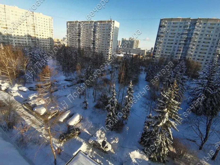 Продам 3-комнатную квартиру в Москве, Олимпийская Деревня,10