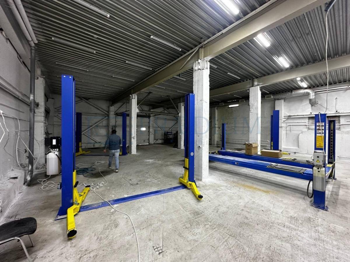 Продам склад в Москве, д 11 стр 12