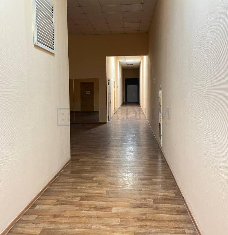 Сдается торговое помещение в Москве, д 93 стр 2