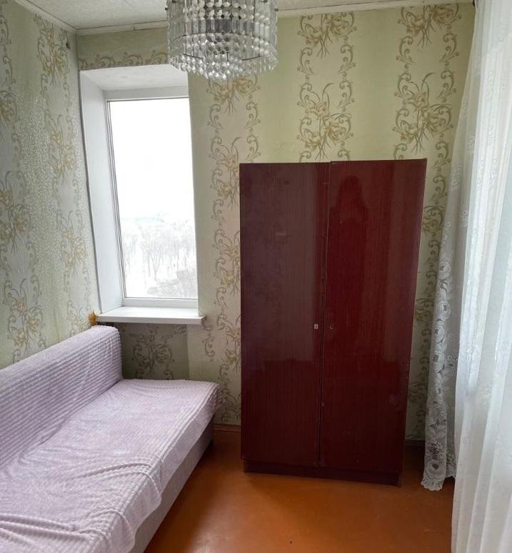 Продам 3-комнатную квартиру в Волгограде в Дзержинском р-не, Краснополянская улица, 12