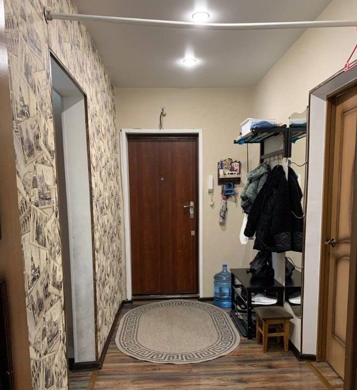 Продам 3-комнатную квартиру в Волгограде в Дзержинском р-не, Историческая улица, 140