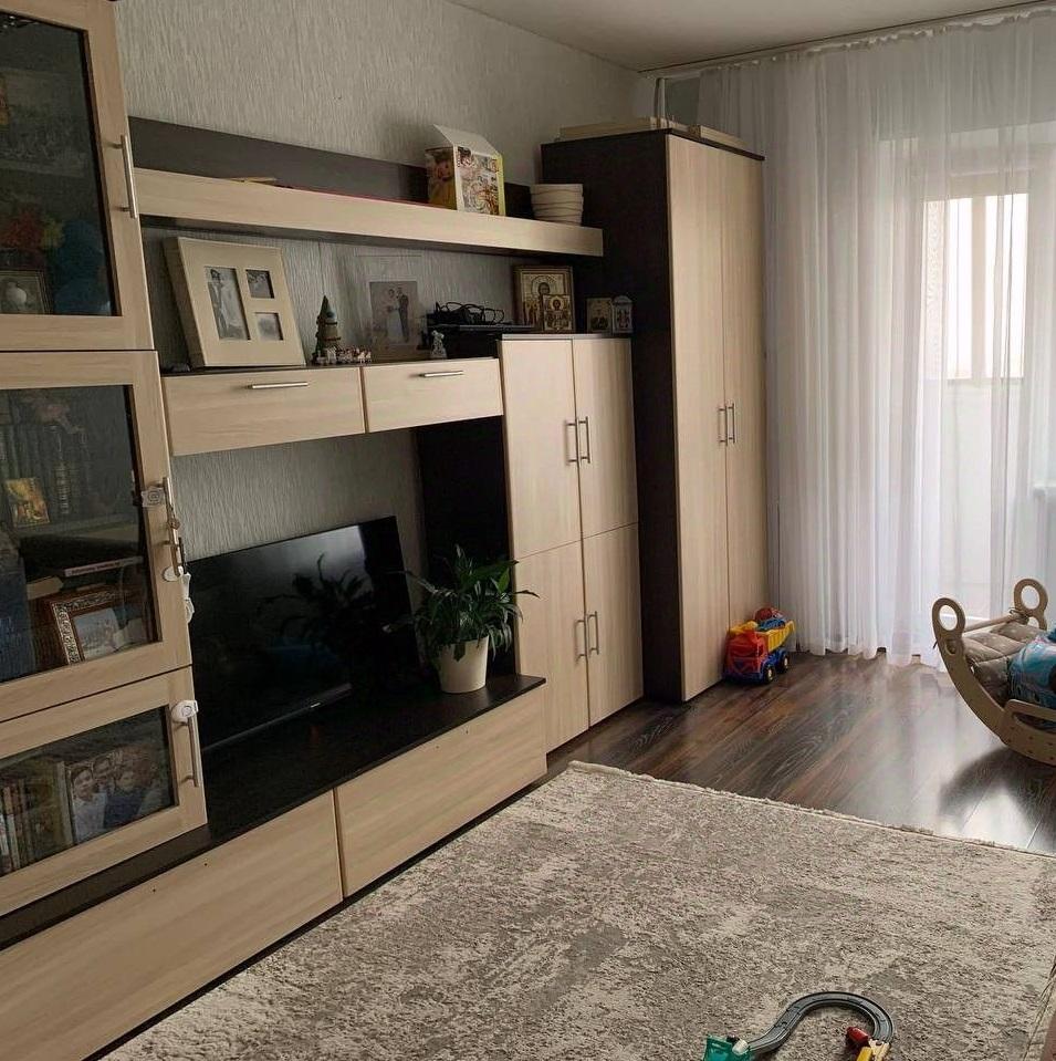 Продам 3-комнатную квартиру в Волгограде в Дзержинском р-не, Историческая улица, 140