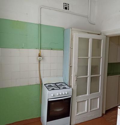 Продам 4-комнатную квартиру Пермь, Комсомольский проспект, 64, Свердловский р-н