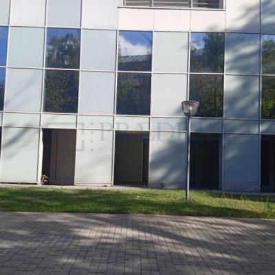 Продам торговое помещение Москва