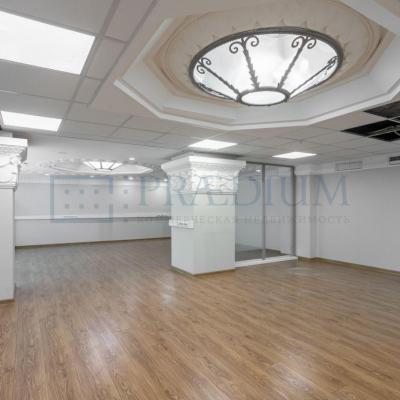 Продам торговое помещение Москва