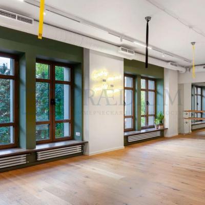 Продам торговое помещение Москва