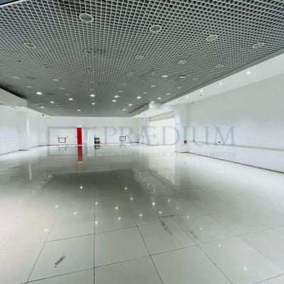 Сдается торговое помещение  Москва