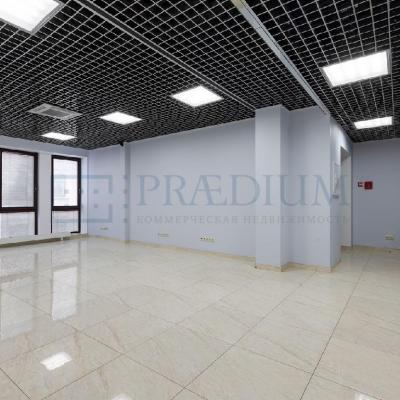 Продам торговое помещение  Москва