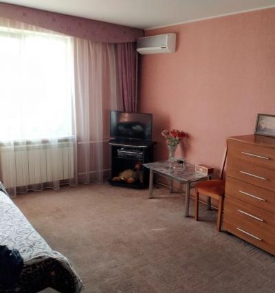 Продам 1-комнатную квартиру Волгоград, Хользунова улица, 18/3, Краснооктябрьский р-н